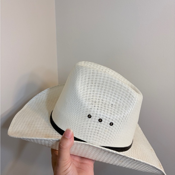 White Woven Cowboy Hat with Black Band - Picture 3 of 7
